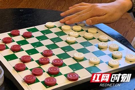 中国跳棋,中国跳棋怎么玩缩略图